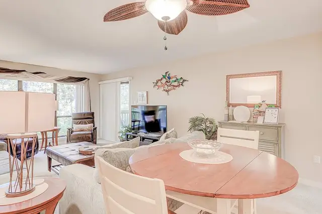 Dining area at The Moorings 43